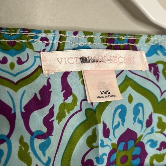 Victoria secret silk long sleeve V-neck tunic top women’s xs cover up blue print - Picture 6 of 10